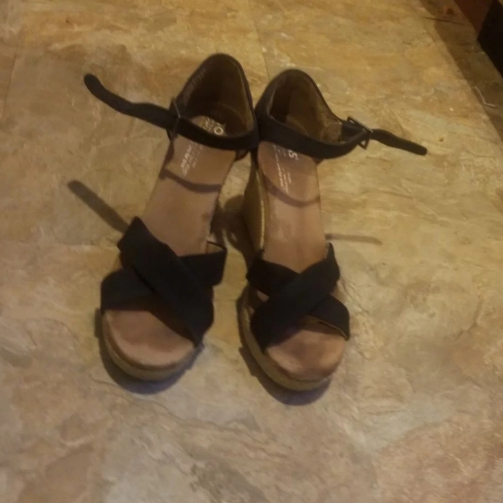 TOMS Espadrille Wedges sz 9.5